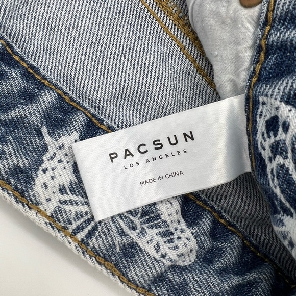 PacSun Butterfly High Waisted Denim Festival Shorts SZ 26 - Picture 9 of 13